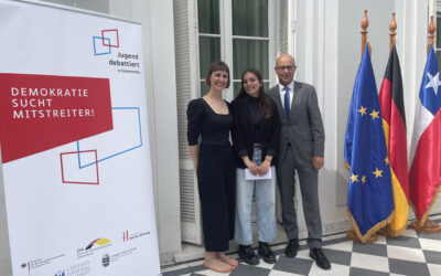 ERFOLGREICHER 3. PLATZ FÜR DANIELA SEEMANN (IV-B) IM SÜDAMERIKAFINALE VON JUGEND DEBATTIERT