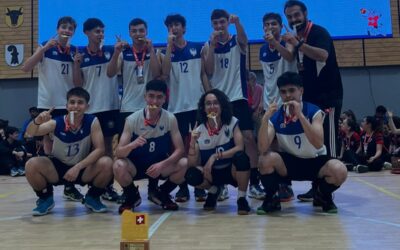1. UND 2. PLATZ IN DER 42. NATIONALEN VOLLEYBALLMEISTERSCHAFT