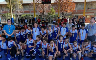 EXITOSO ENCUENTRO DE MINI-BASKETBALL REÚNE A 10 COLEGIOS DE HABLA ALEMANA DE CHILE EN NUESTRA SCHULE